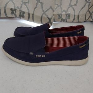 Navy Crocs Loafers, size 11